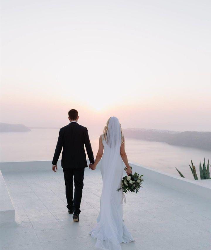 Bridal Portrait Poses: 15 Must-Know Directions for Photographers
